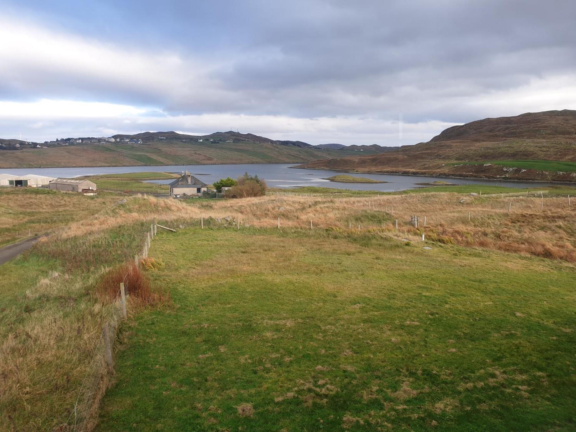 Hotel The Loch Erisort à Balallan Extérieur photo